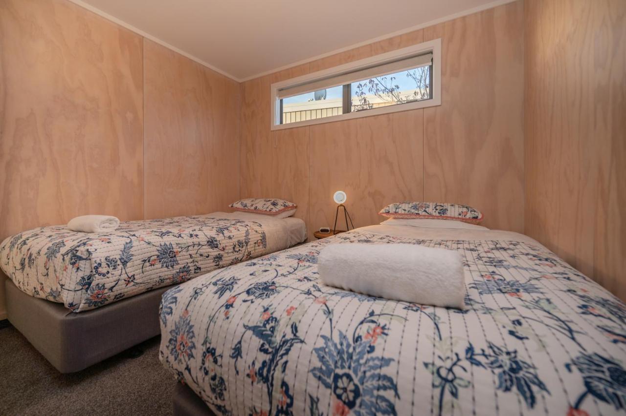 Starlight Townhouse Villa Twizel Exterior photo